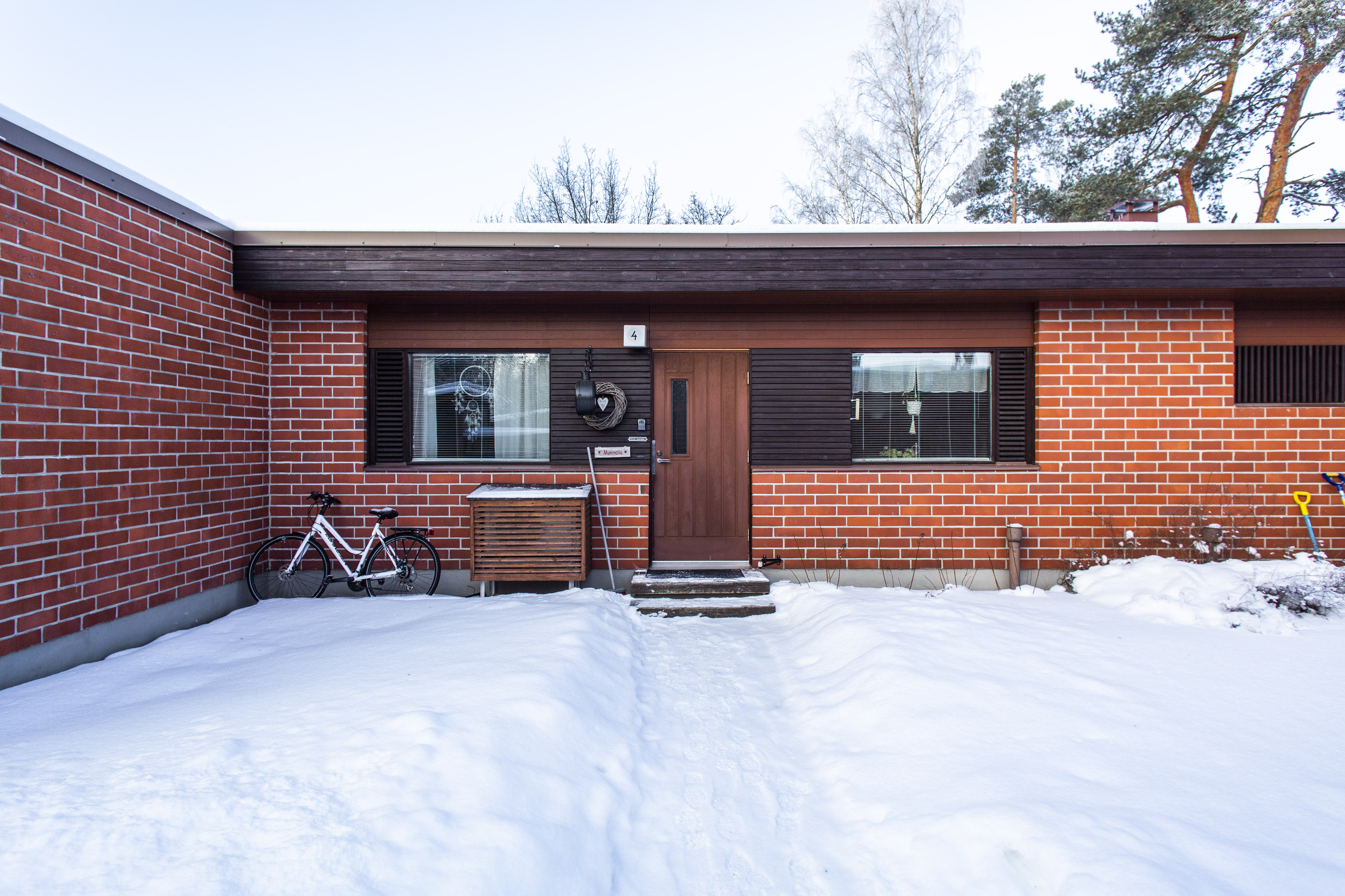 Keskustie 12, Kangasniemi