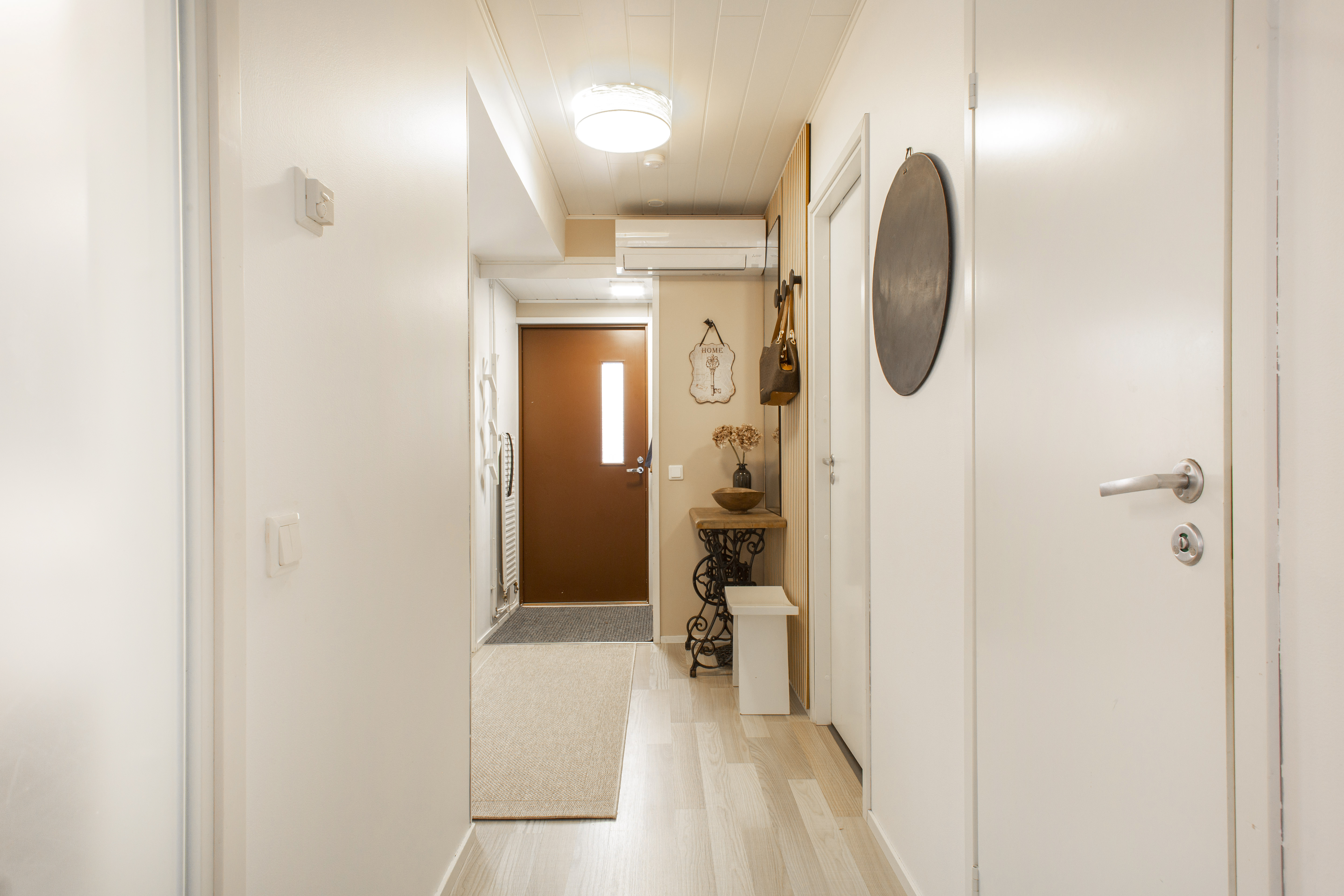 Keskustie 12, Kangasniemi