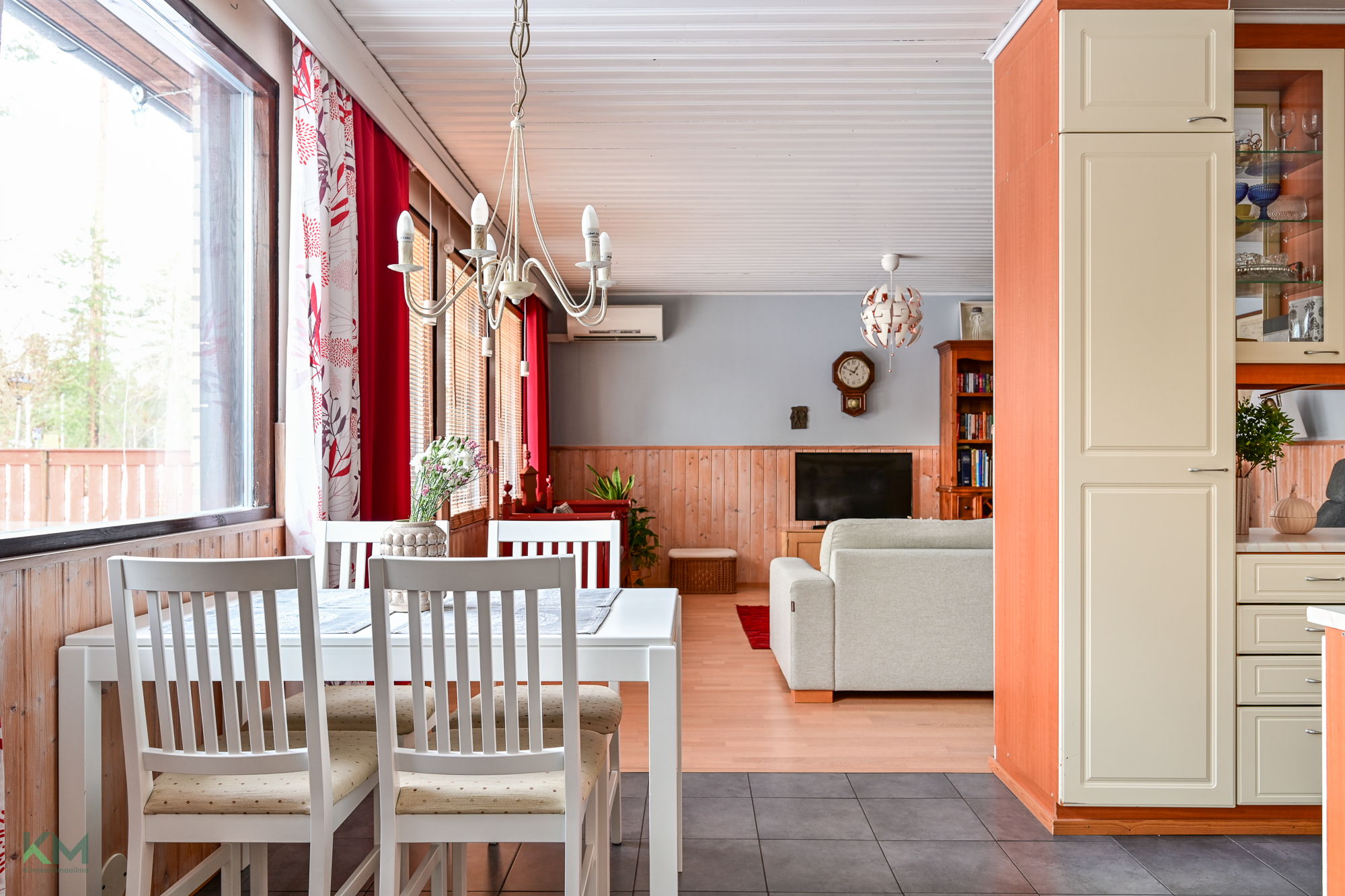 Kerrostie 2, Jääli, Oulu