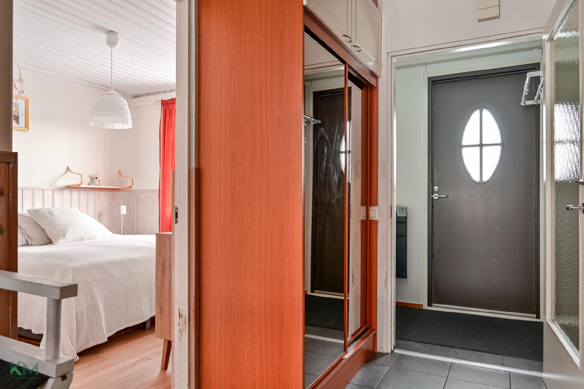 Kerrostie 2, Jääli, Oulu