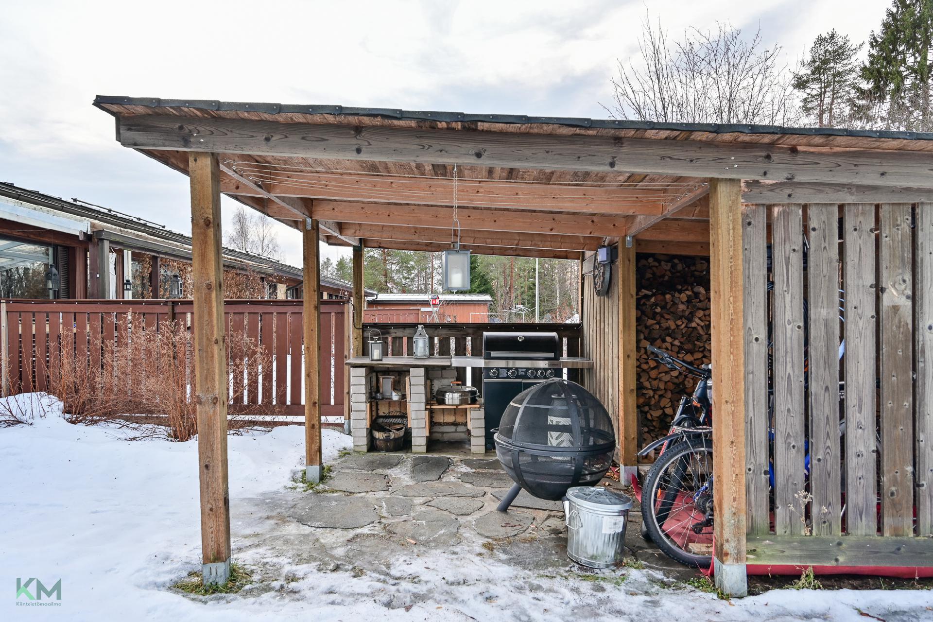 Kerrostie 2, Jääli, Oulu