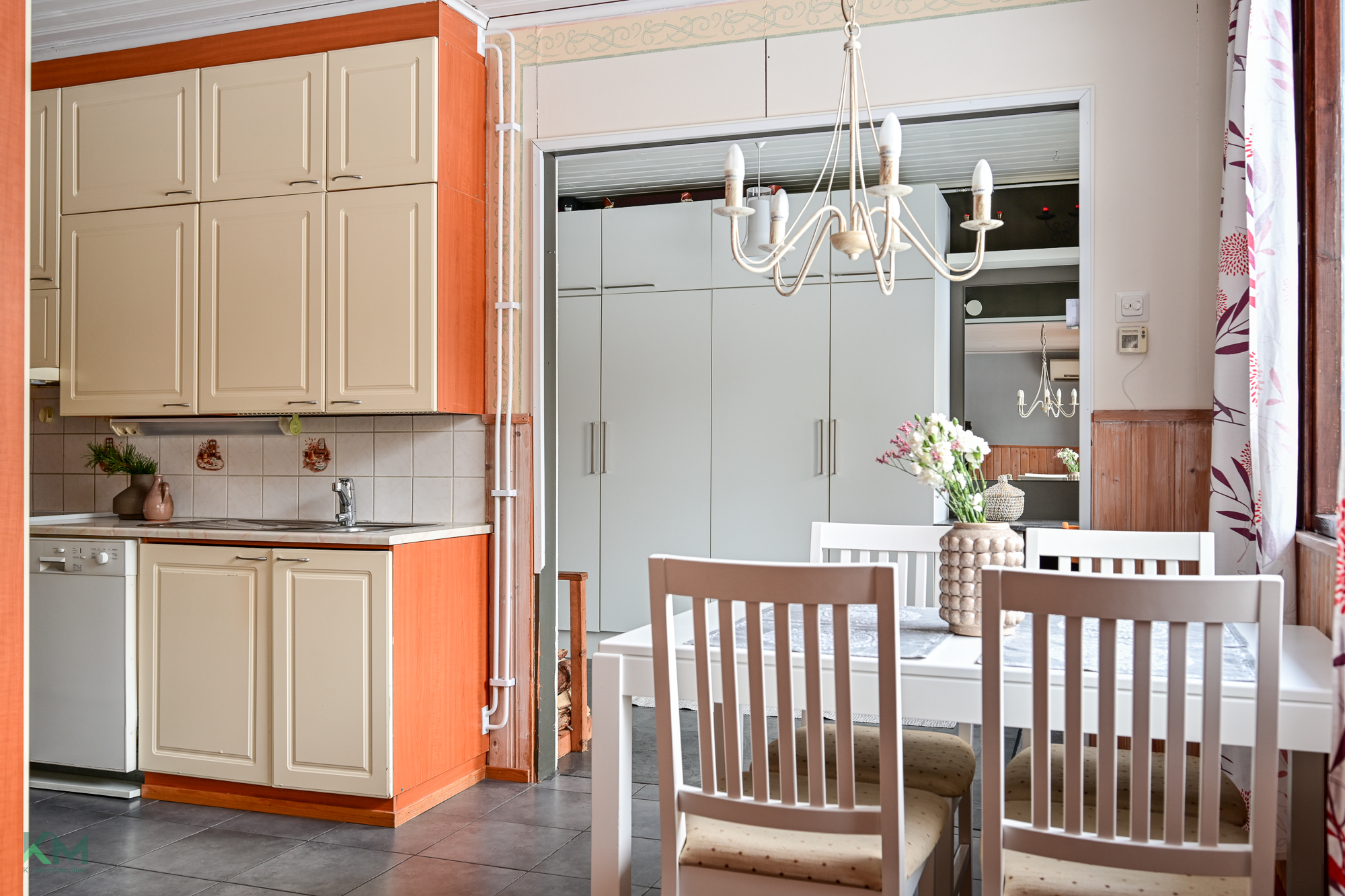 Kerrostie 2, Jääli, Oulu