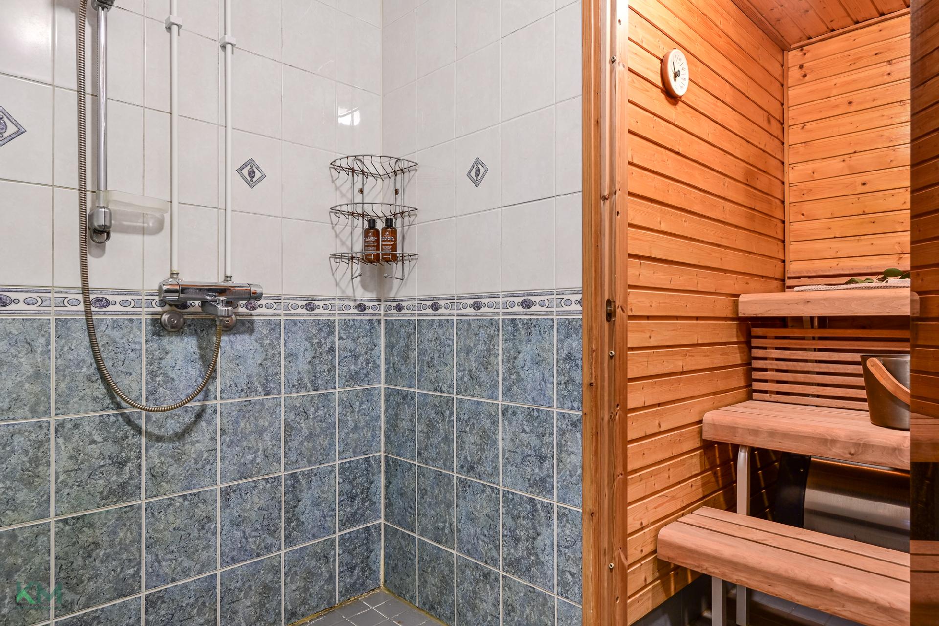 Kerrostie 2, Jääli, Oulu