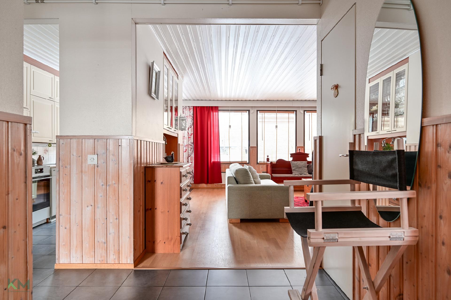 Kerrostie 2, Jääli, Oulu