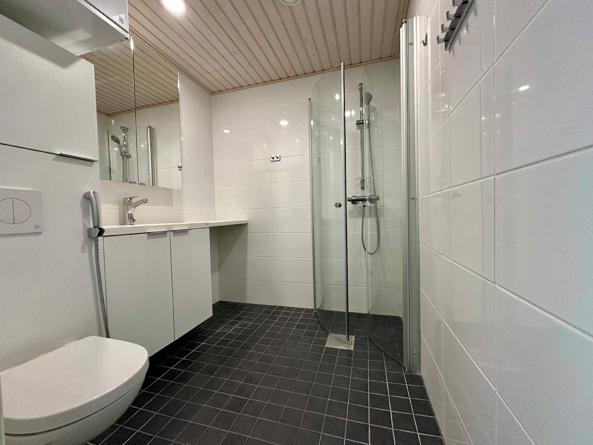 Satamatie 18, Toppilansalmi, Oulu