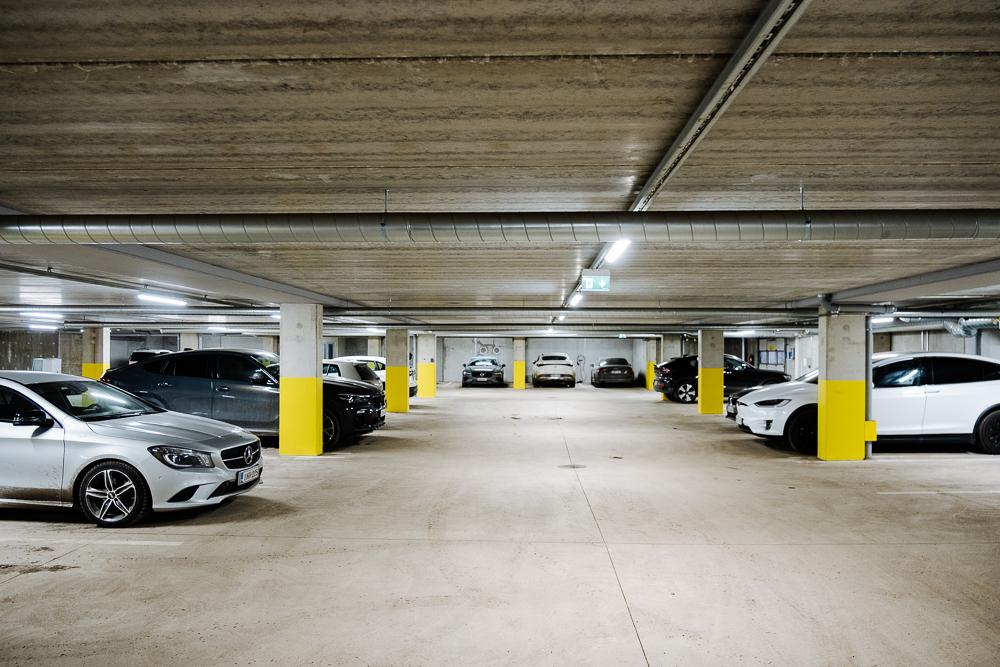 Kollikatu 2, Postipuisto, Helsinki