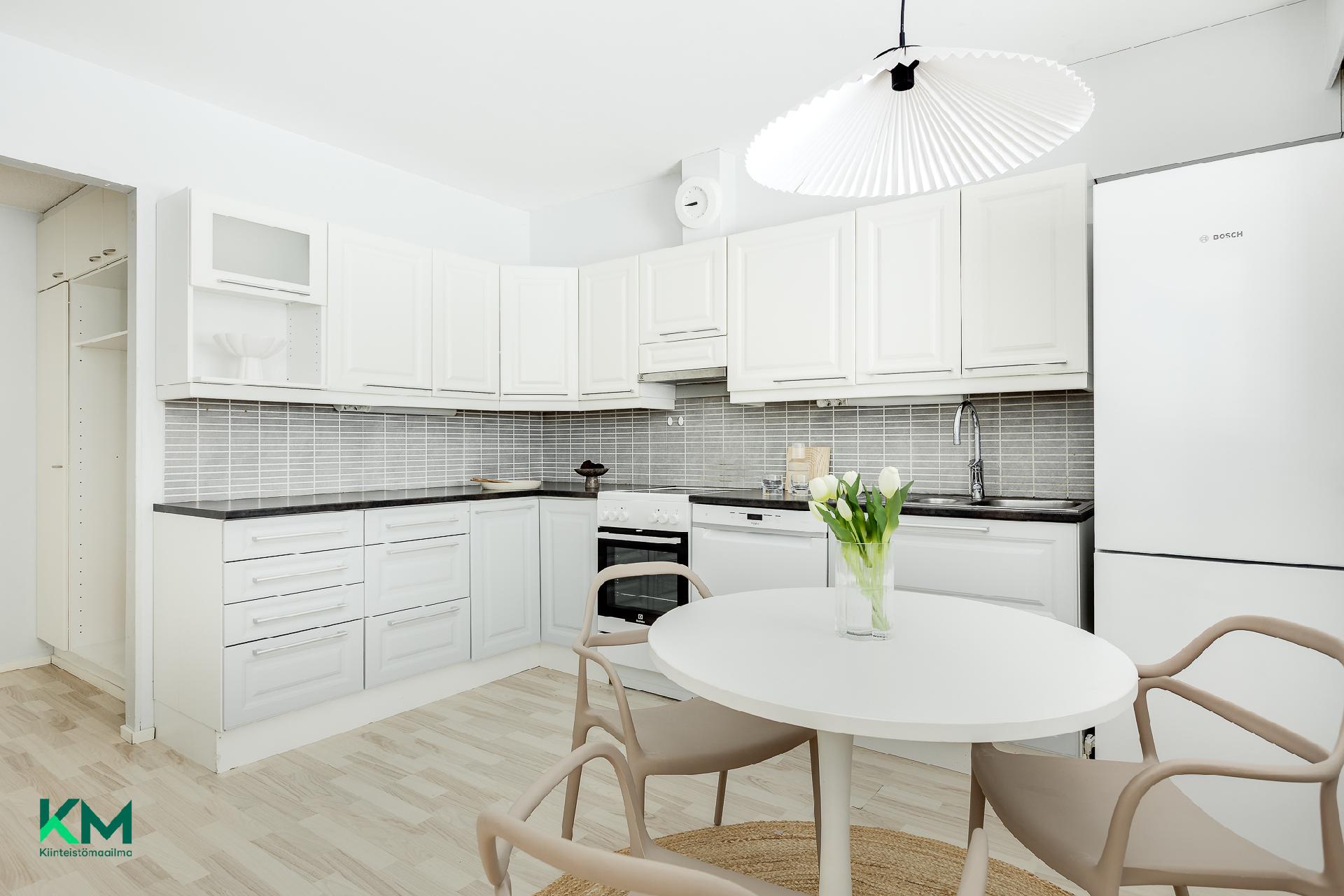 Tiilipellontie 5, Sarkkiranta, Kempele