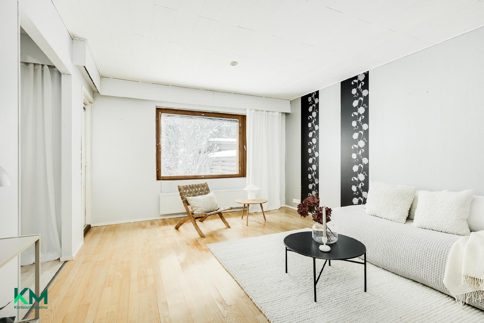 Tiilipellontie 5, Sarkkiranta, Kempele