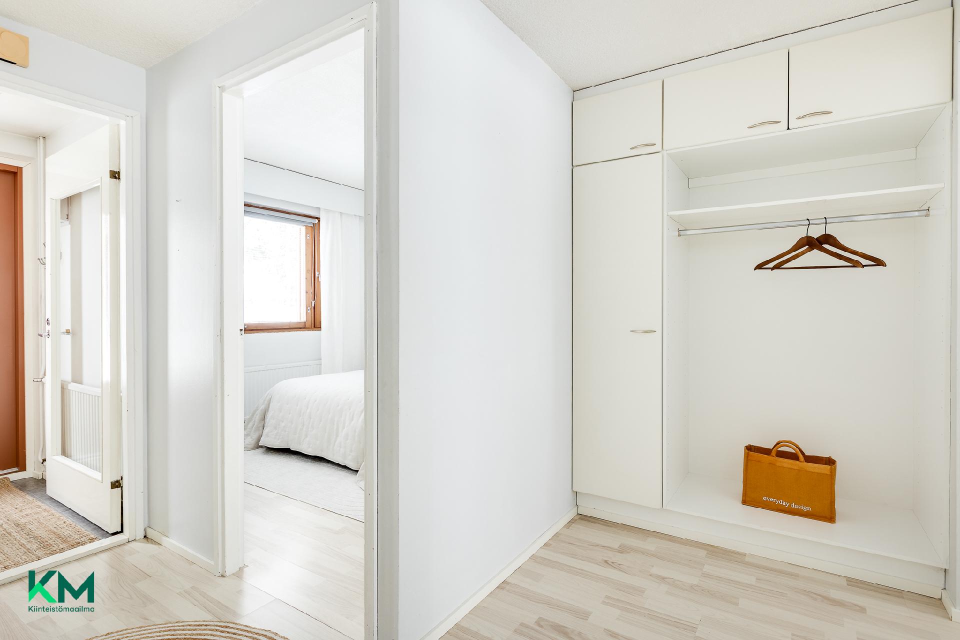 Tiilipellontie 5, Sarkkiranta, Kempele