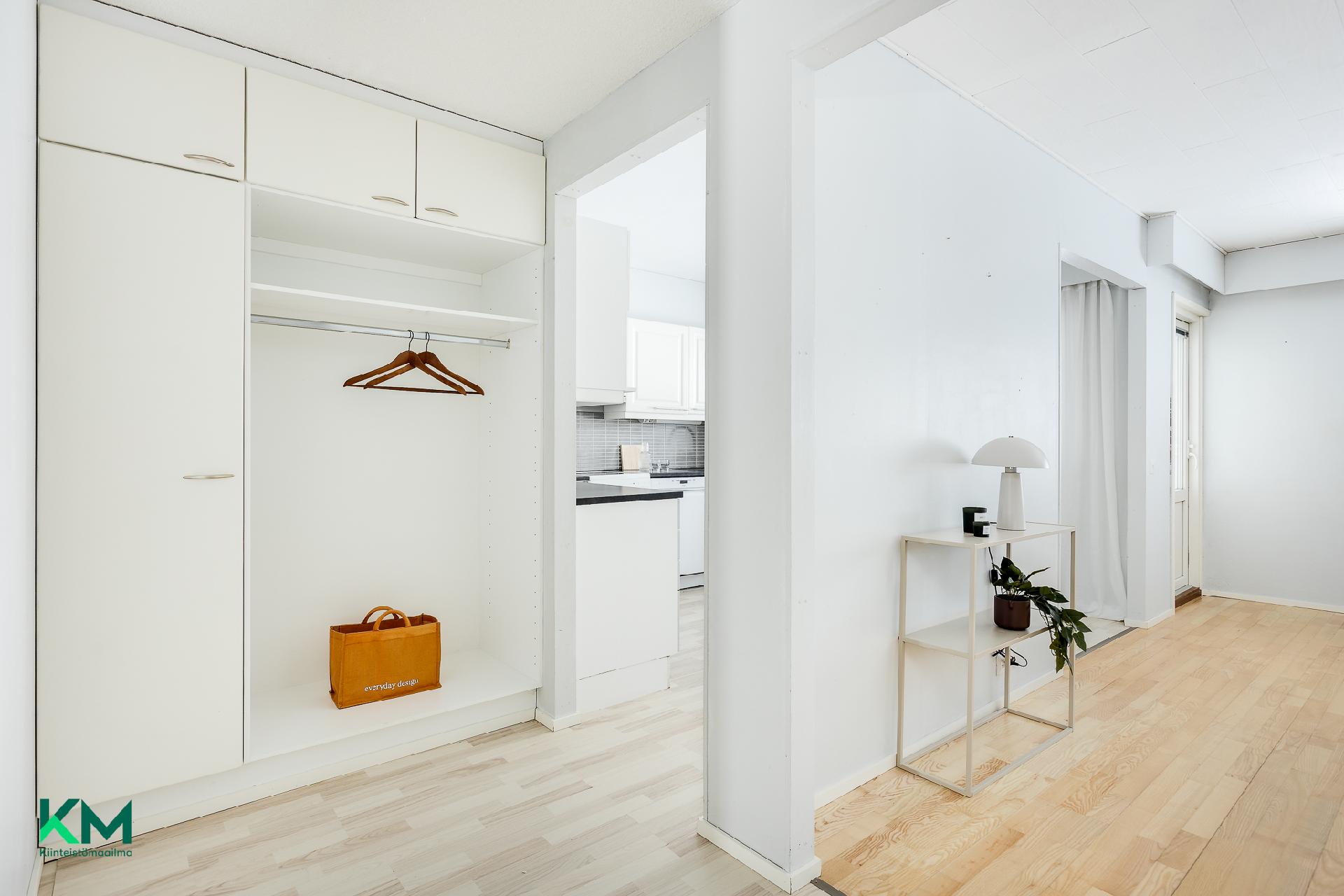 Tiilipellontie 5, Sarkkiranta, Kempele