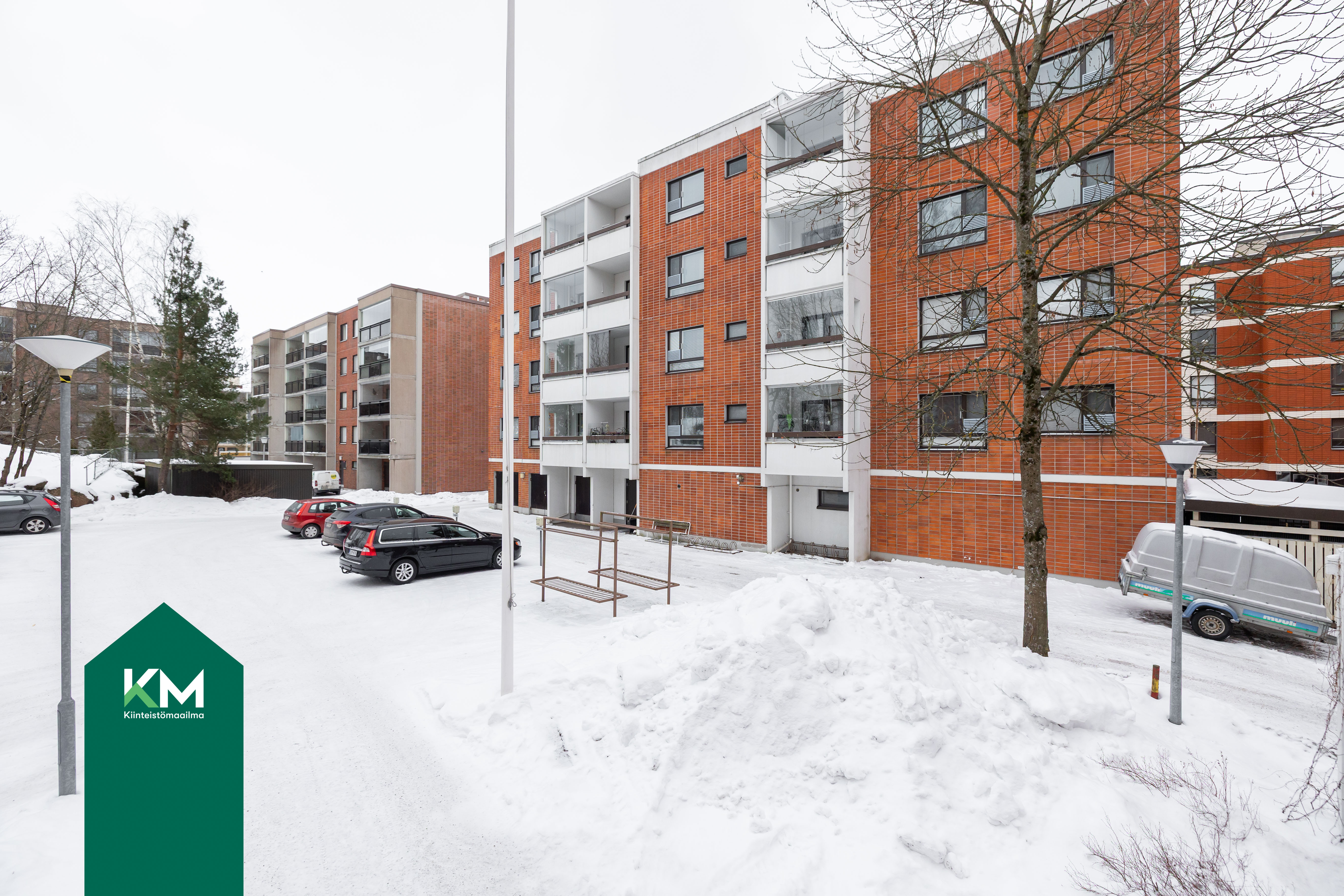 Sisäpihan näkymää