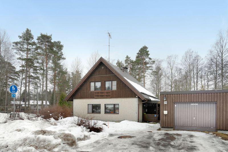Vintturikuja 28, Hämevaara, Vantaa