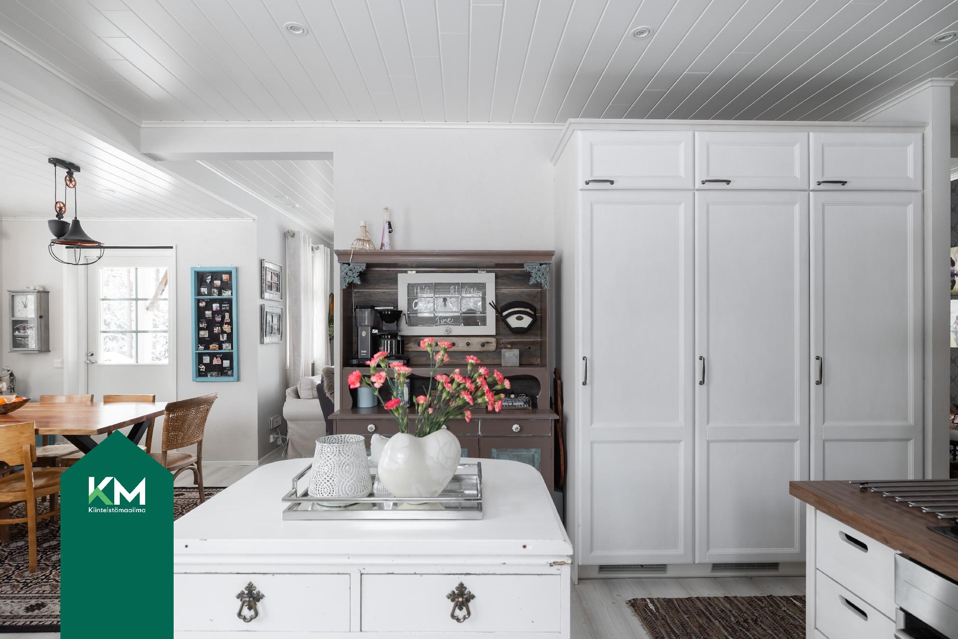 Mukasentie 182, Peippola, Kotka