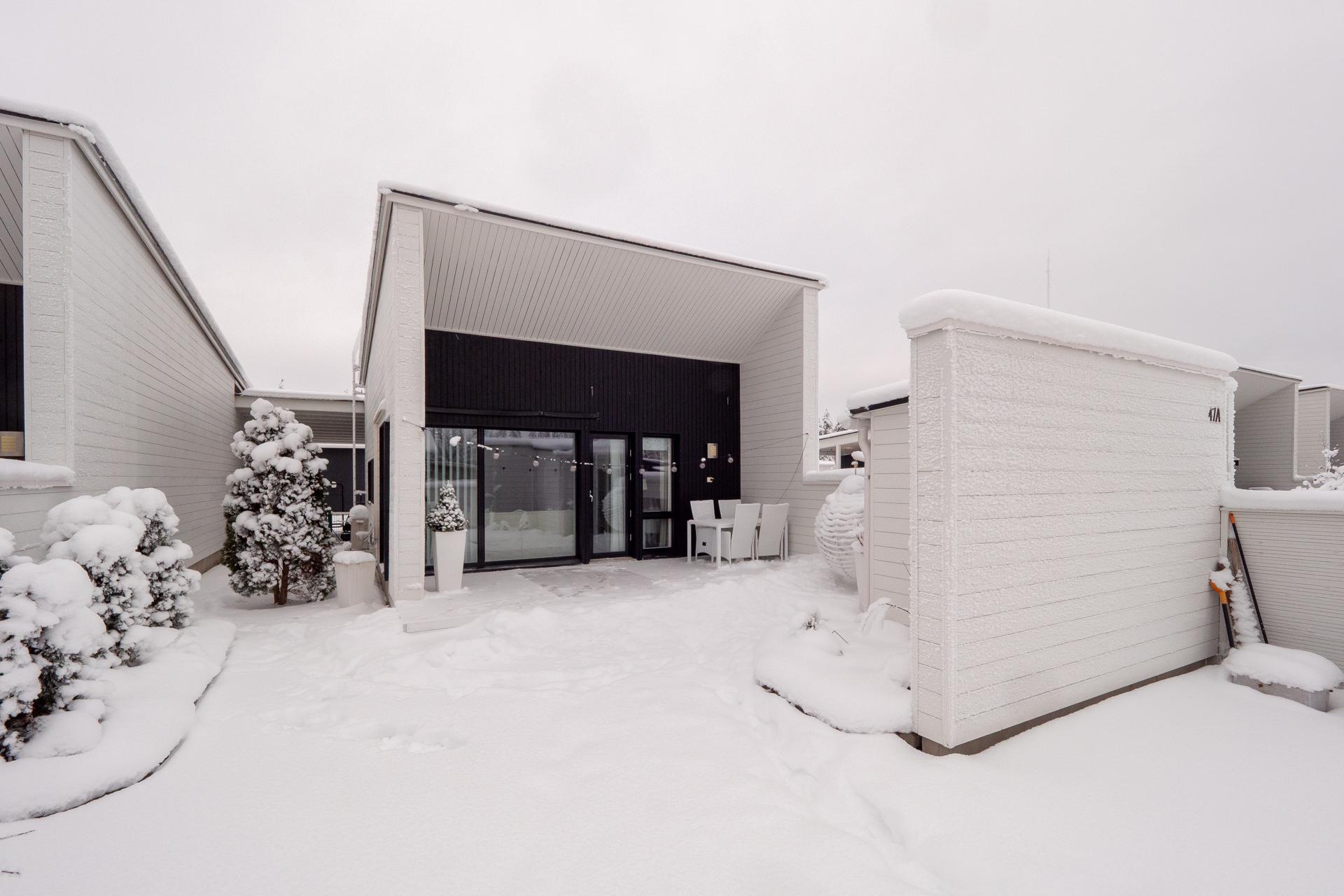 Rakkakiventie 47, Kivikkokangas, Oulu