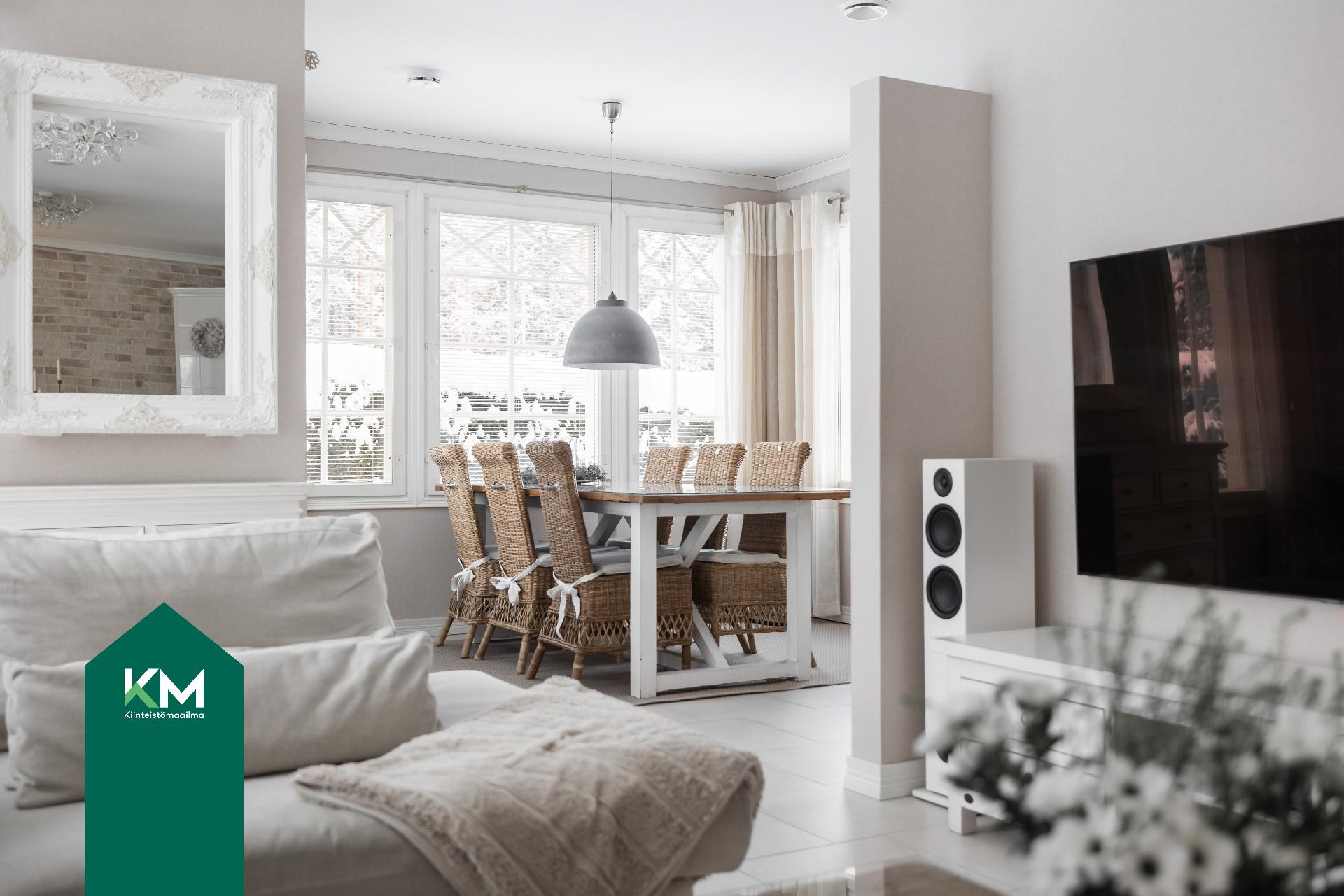 Mesipolku 6, Mäntykangas, Kotka