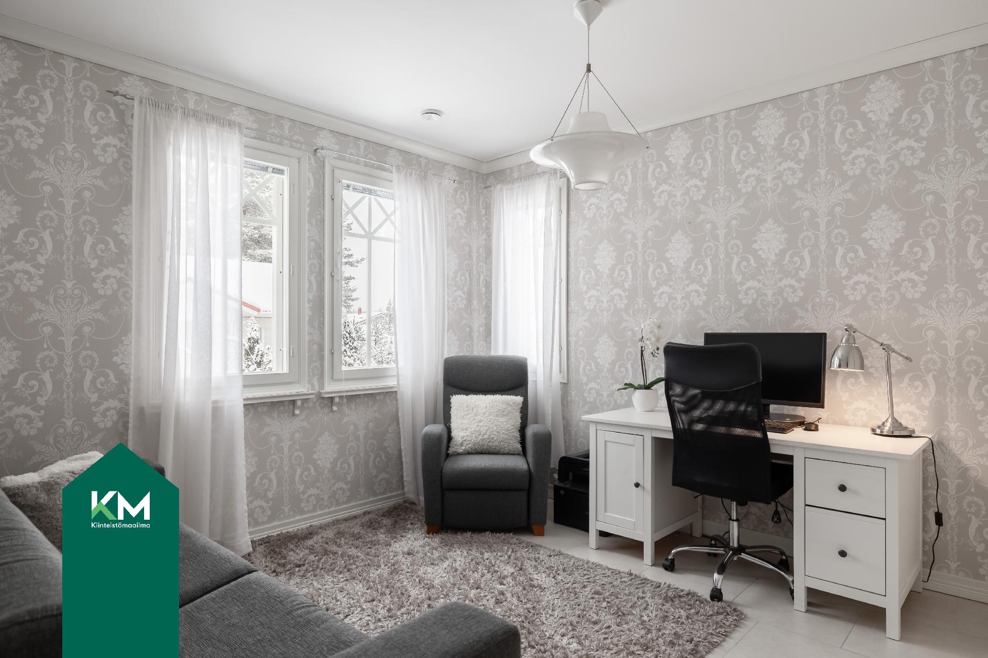 Mesipolku 6, Mäntykangas, Kotka