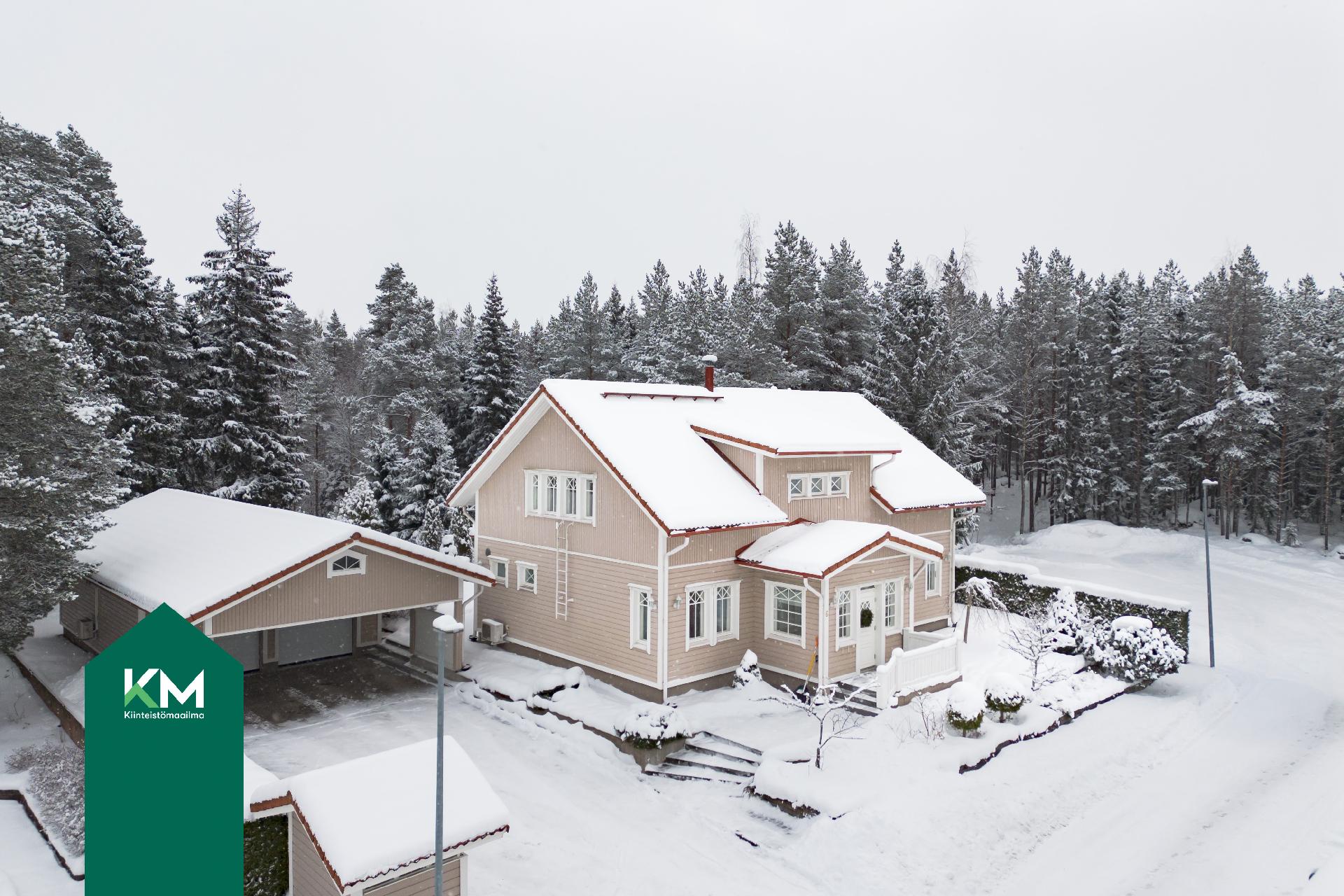 Mesipolku 6, Mäntykangas, Kotka