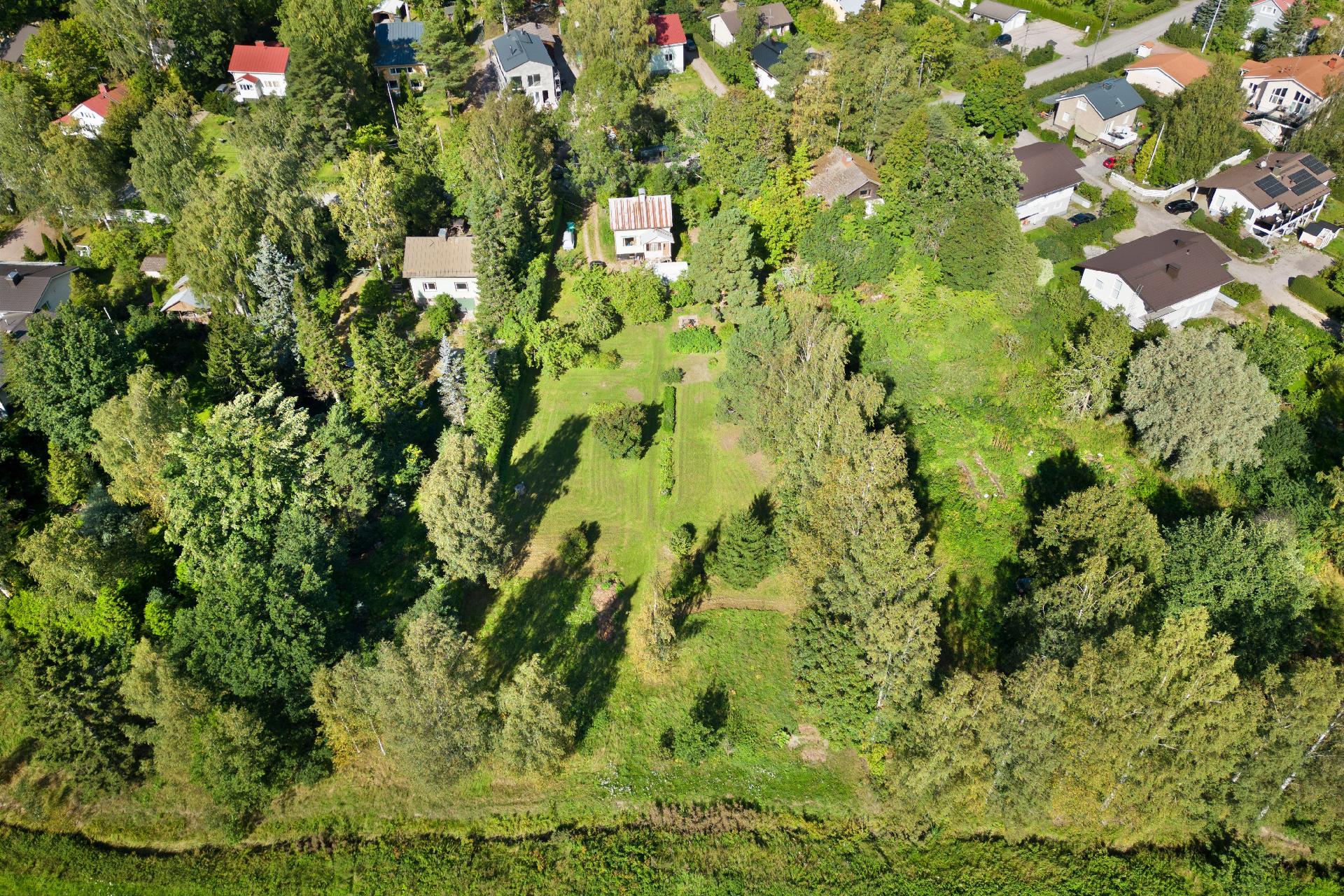 Kirkkonummentie 18, Friisinmäki, Espoo