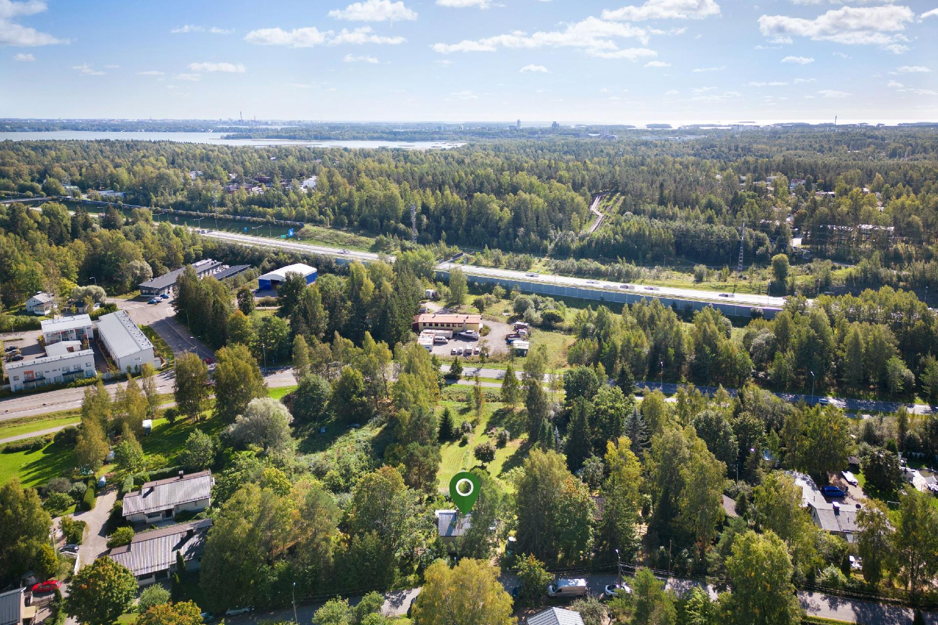 Kirkkonummentie 18, Friisinmäki, Espoo