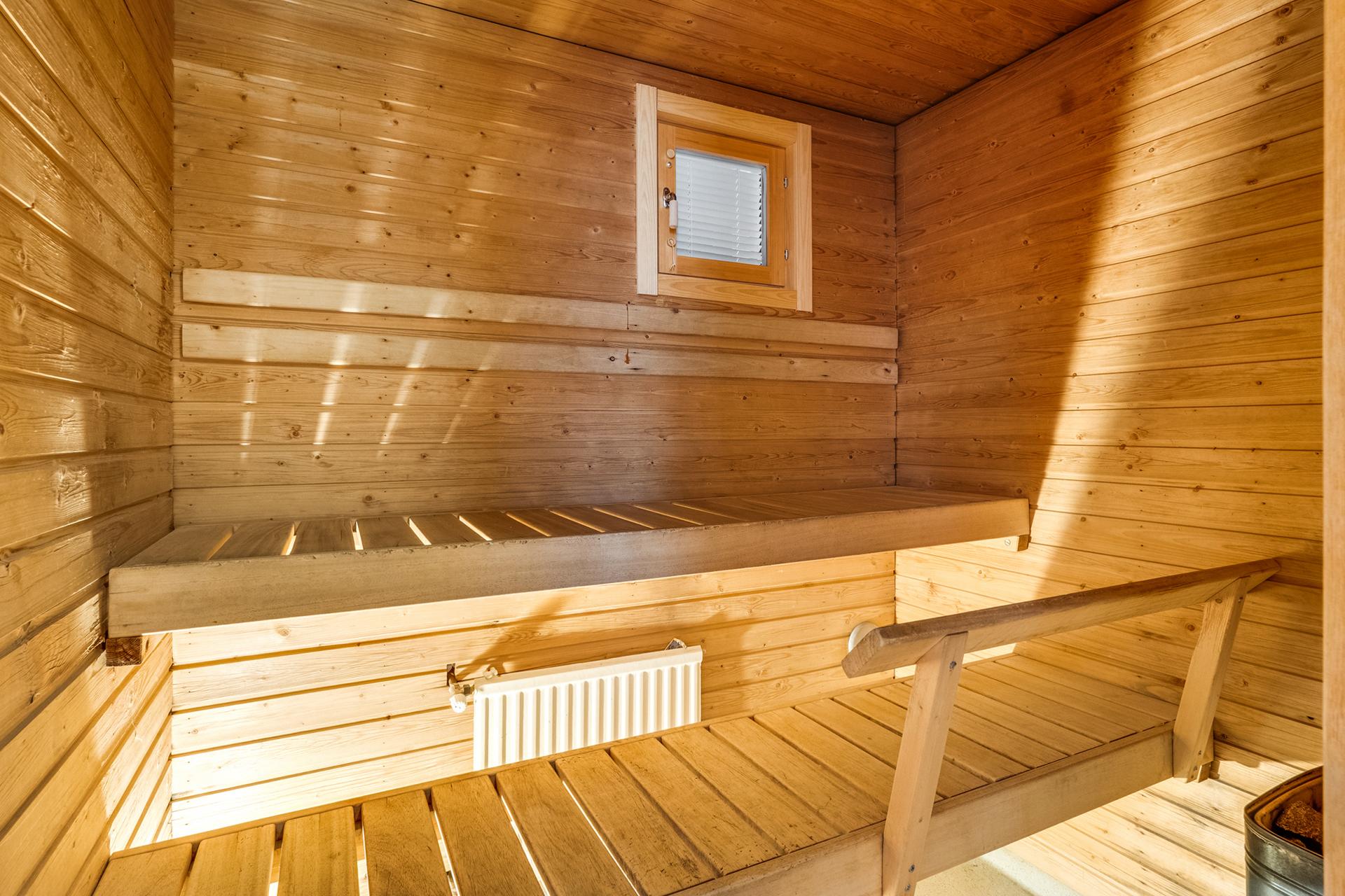 Sauna.