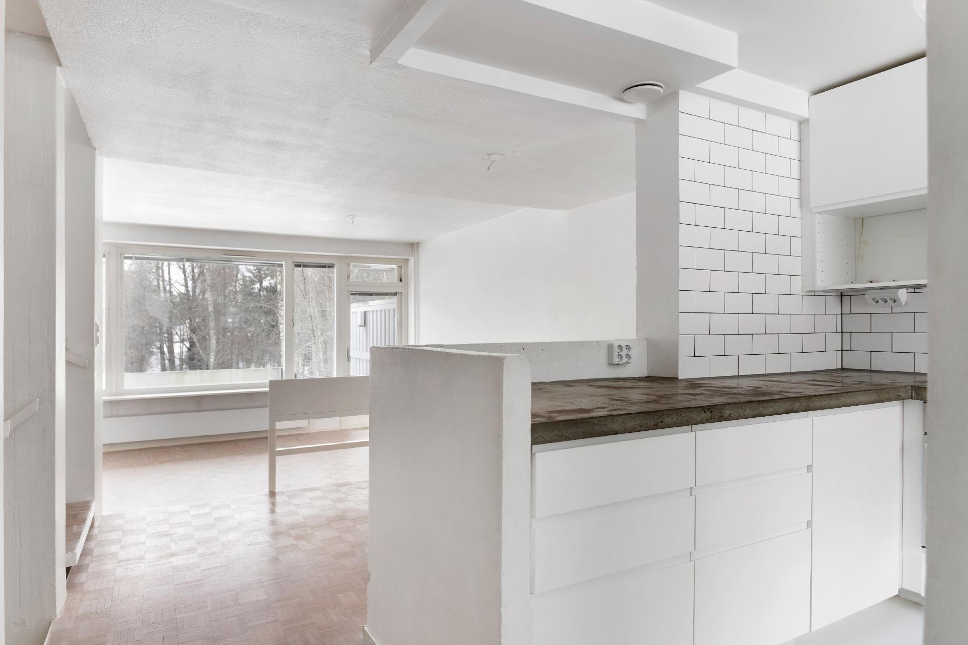 Iivisniemenaukio 4, Iivisniemi, Espoo