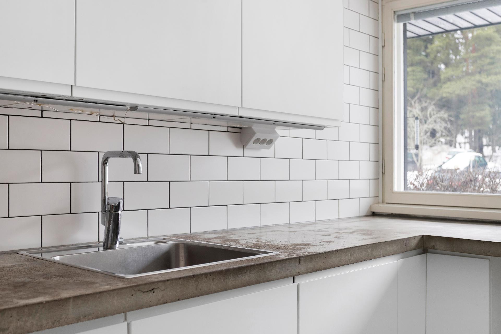 Iivisniemenaukio 4, Iivisniemi, Espoo