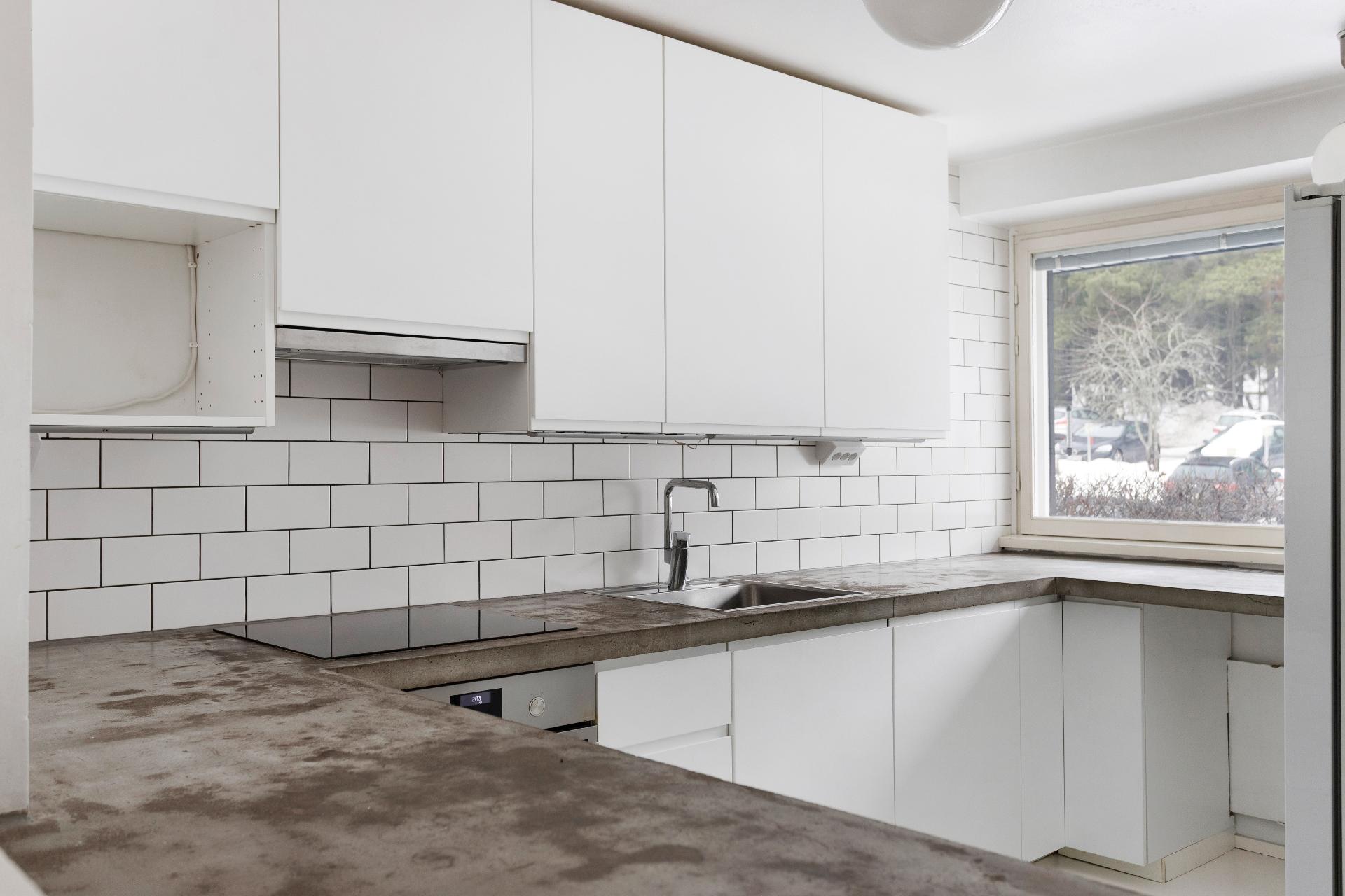 Iivisniemenaukio 4, Iivisniemi, Espoo