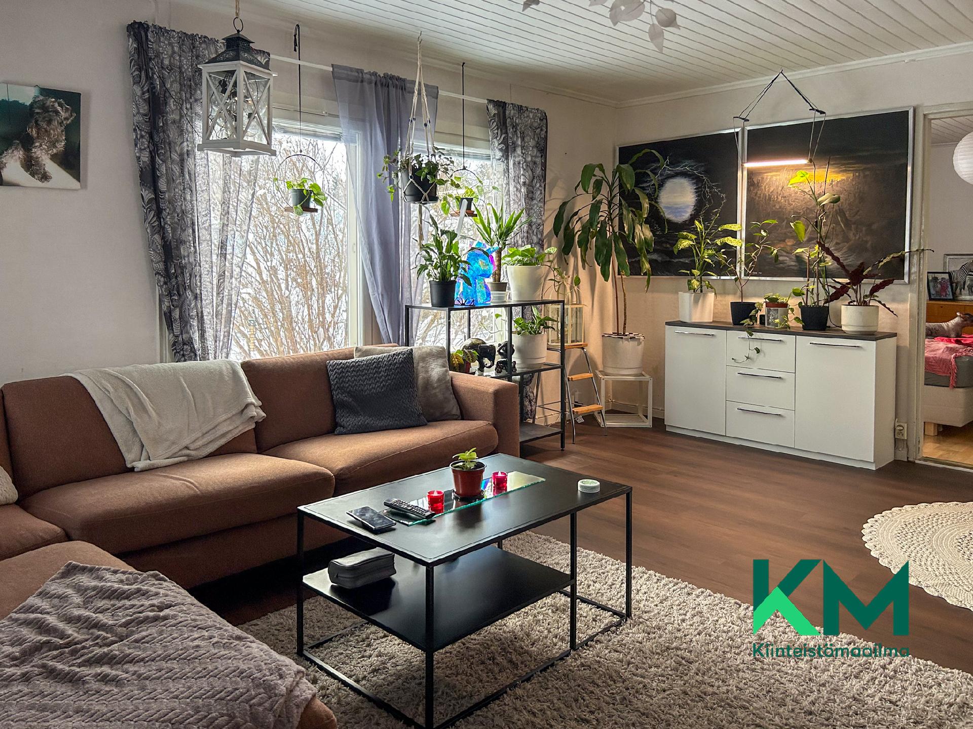 Hirvastie 8, Nätki, Savonlinna