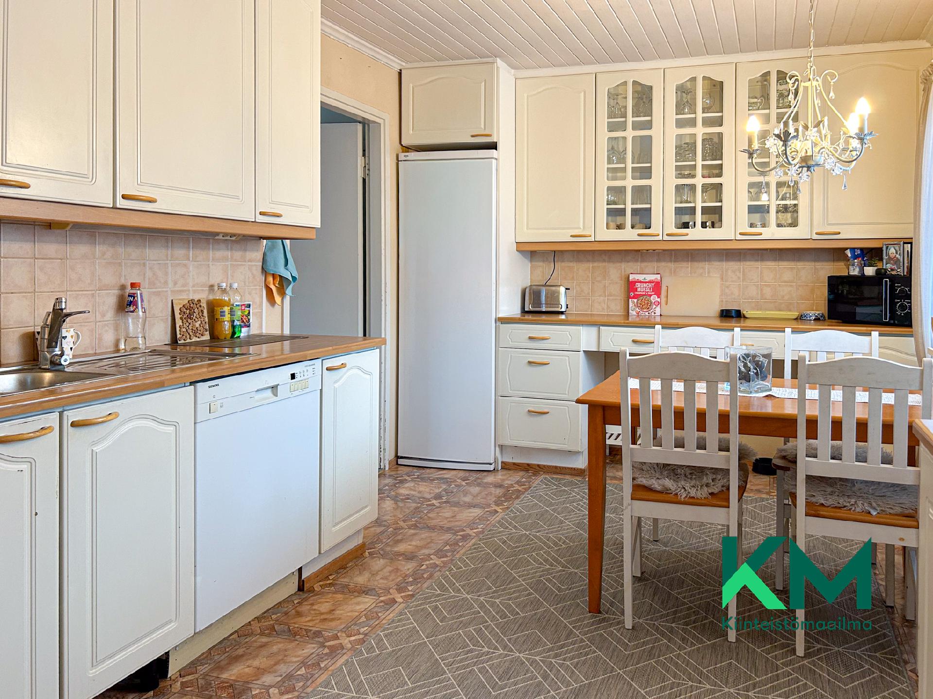 Hirvastie 8, Nätki, Savonlinna