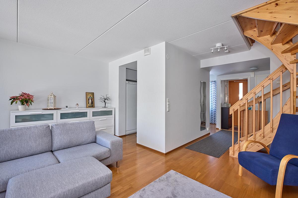 Rajavartiostonkatu 4, Ahtsalmi, Lohja