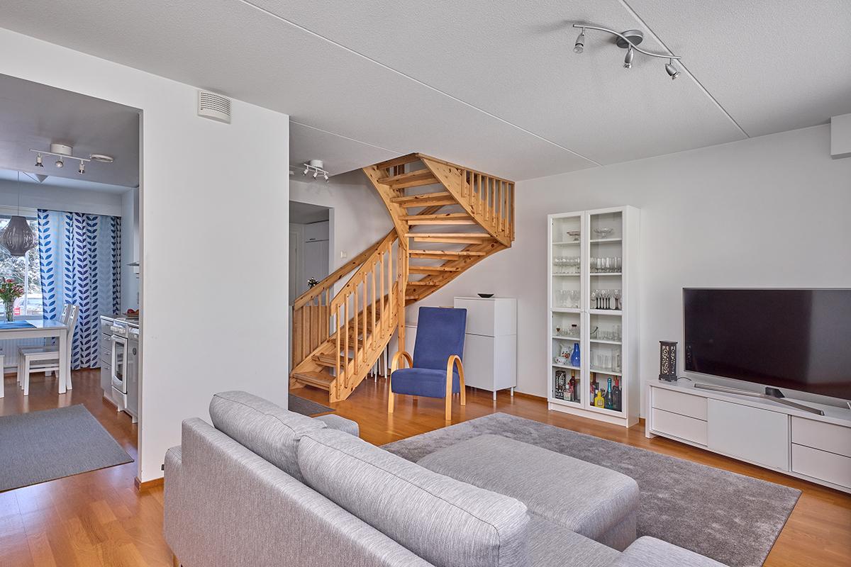 Rajavartiostonkatu 4, Ahtsalmi, Lohja