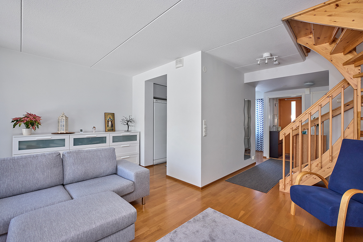 Rajavartiostonkatu 4, Ahtsalmi, Lohja