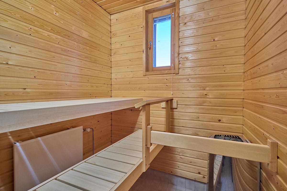 Rajavartiostonkatu 4, Ahtsalmi, Lohja