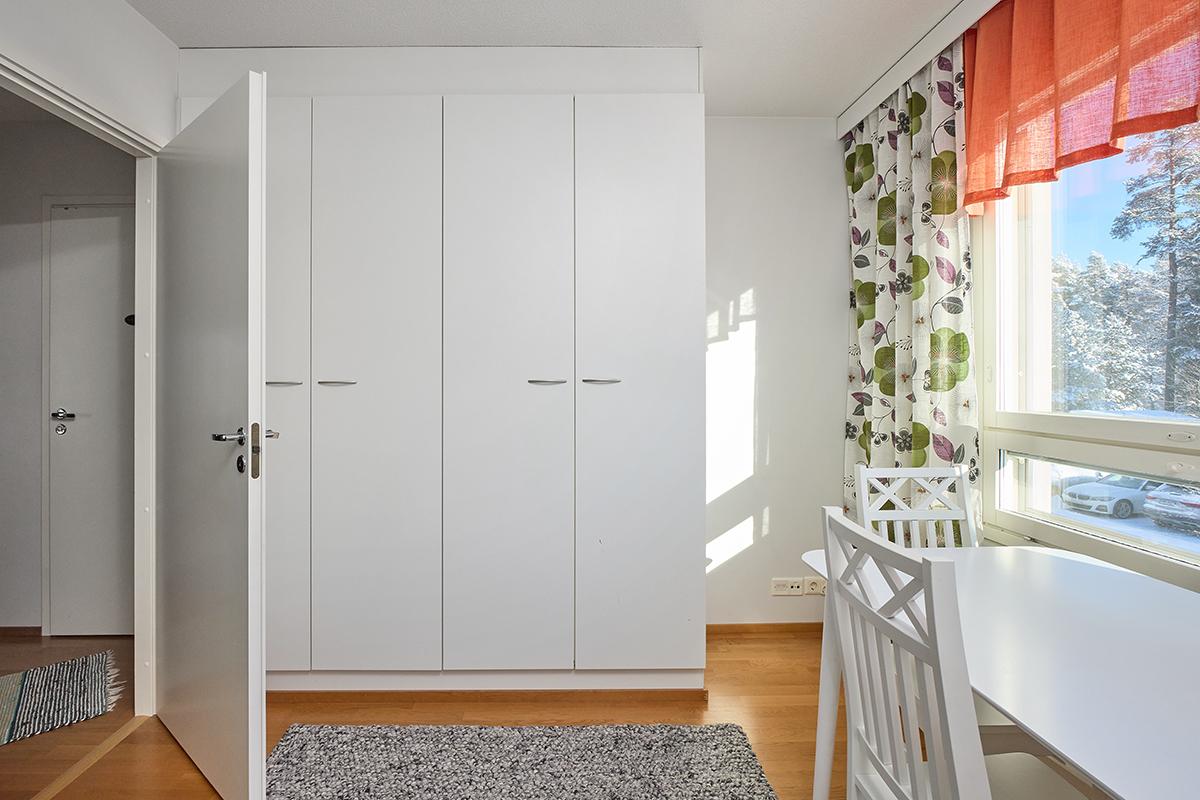 Rajavartiostonkatu 4, Ahtsalmi, Lohja