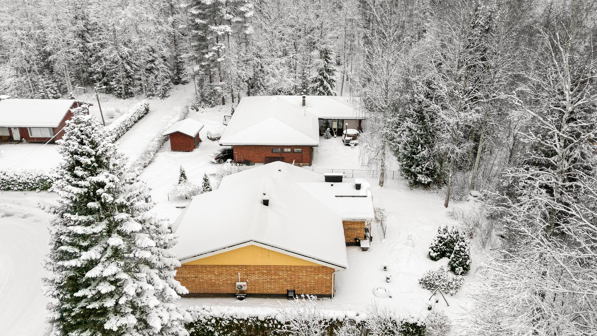 Talvikkitie 24, Ojaniitty, Kouvola