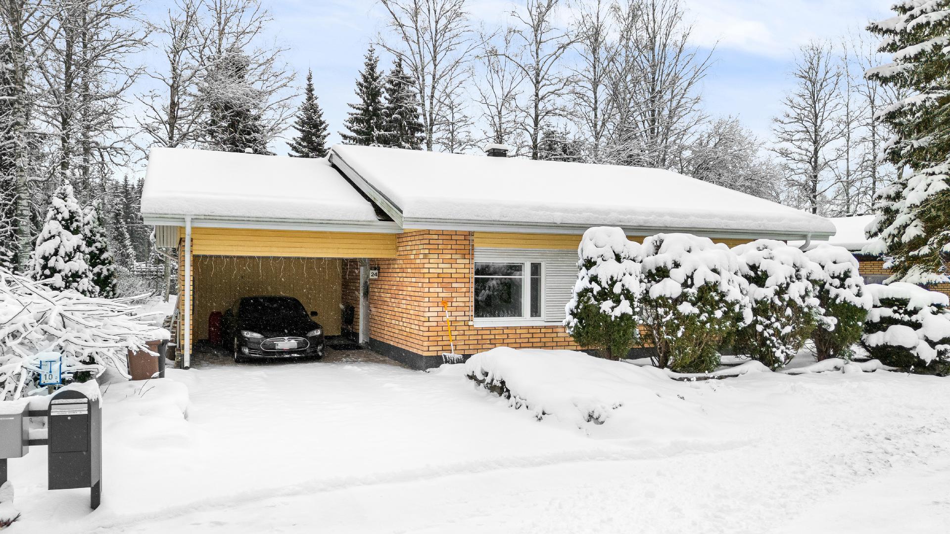 Talvikkitie 24, Ojaniitty, Kouvola