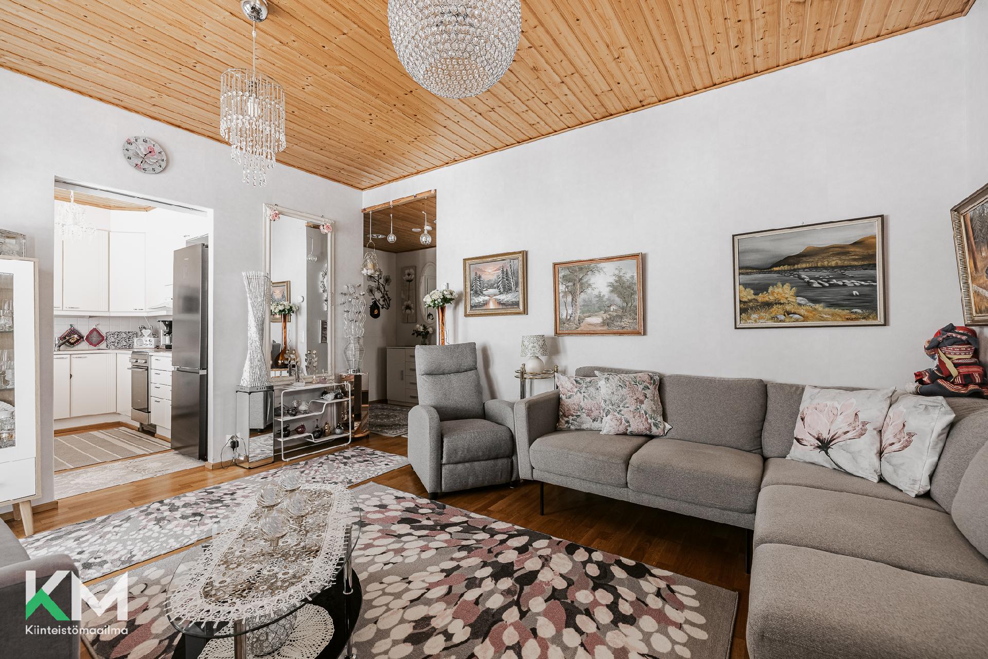 Koulukatu 17, Keskusta, Lapua