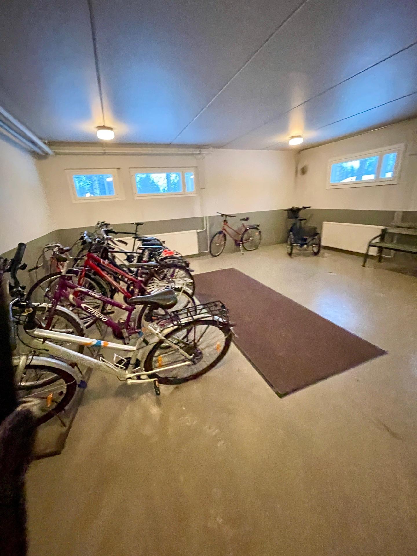 Haapatie 25, Koivukylä, Vantaa