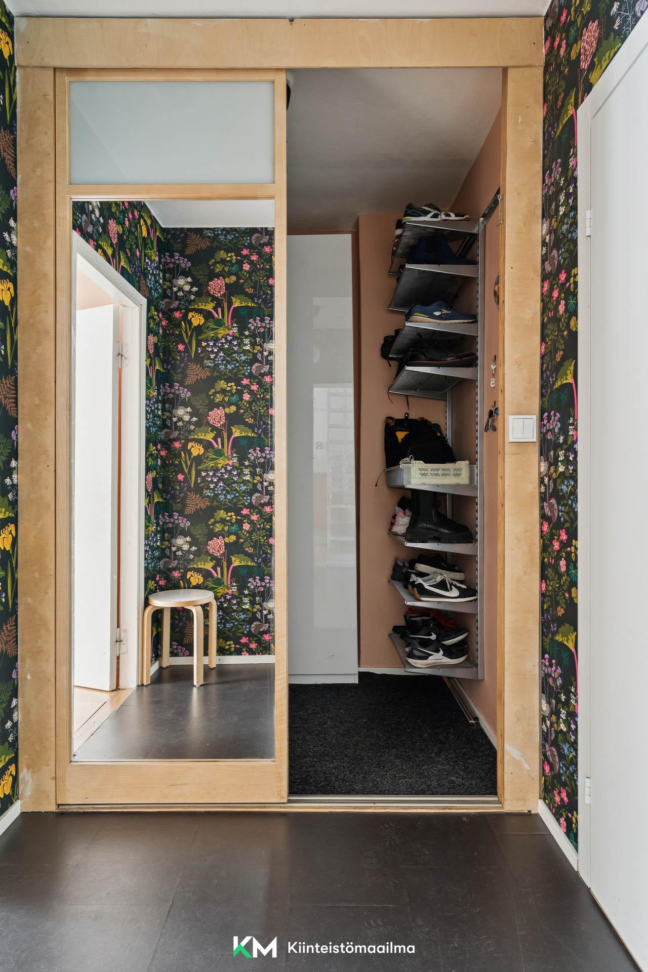 Vuorenpeikontie 3, Roihuvuori, Helsinki