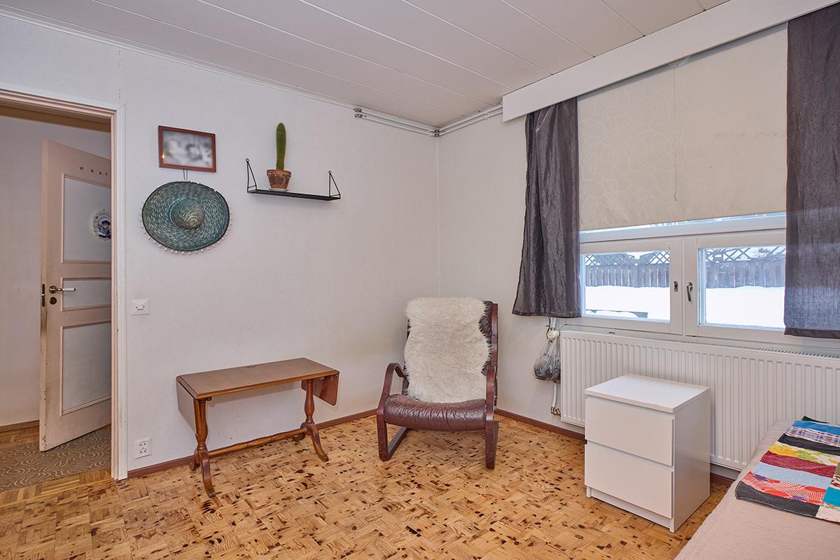 Salmenmäentie 10, Routio, Lohja