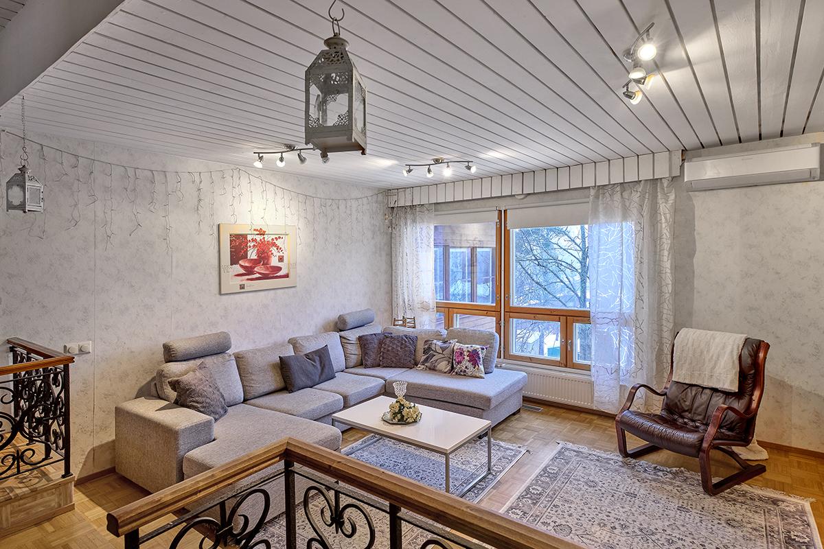 Salmenmäentie 10, Routio, Lohja