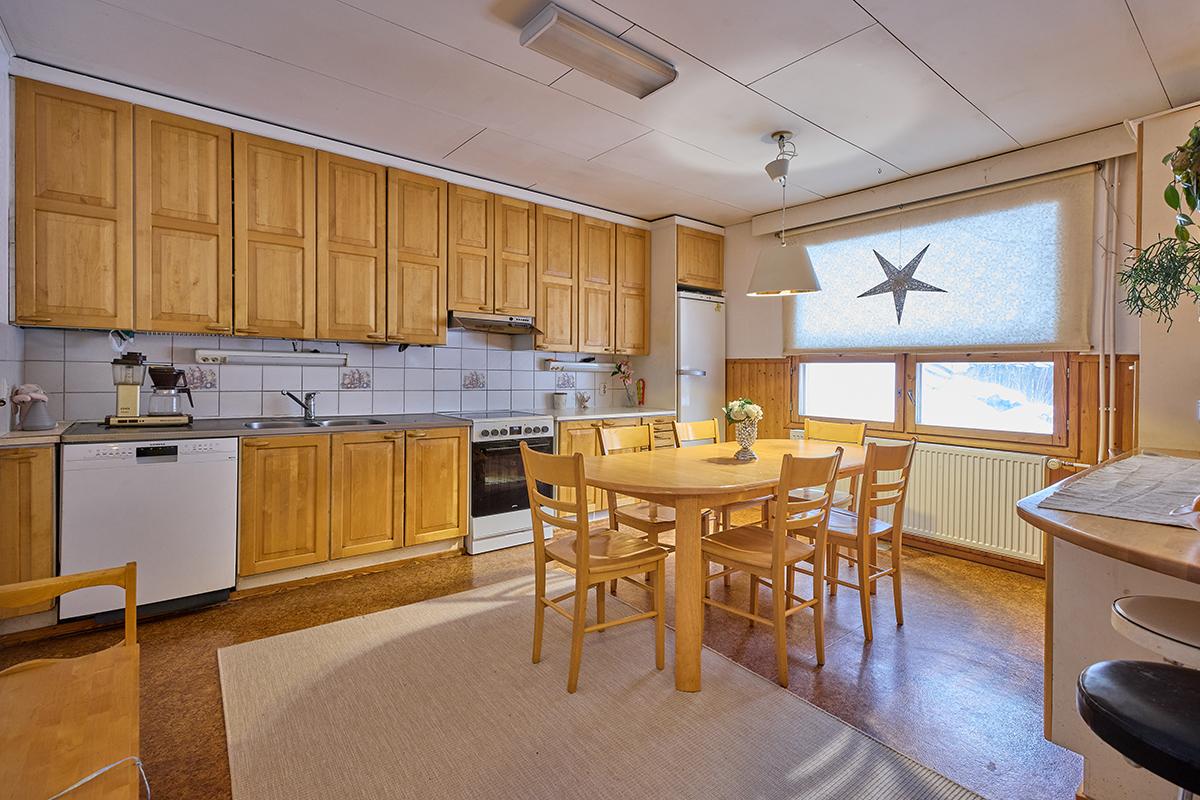 Salmenmäentie 10, Routio, Lohja