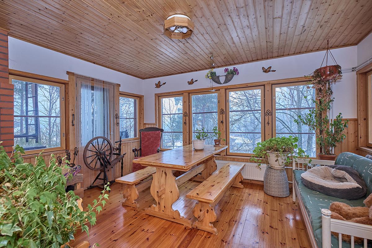 Salmenmäentie 10, Routio, Lohja