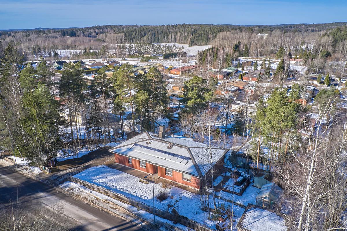 Salmenmäentie 10, Routio, Lohja