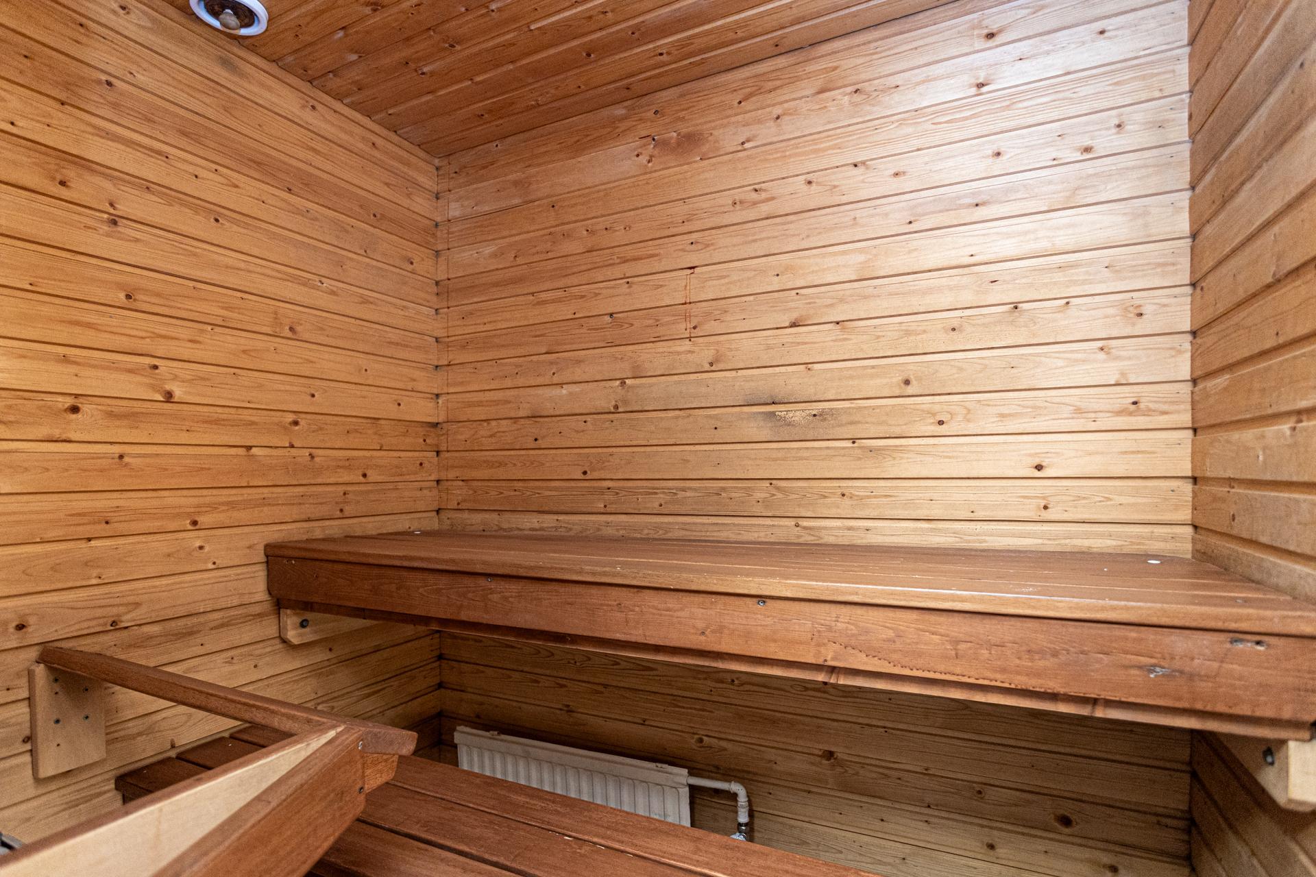 Hiihtäjäntie 3, Puijonlaakso, Kuopio