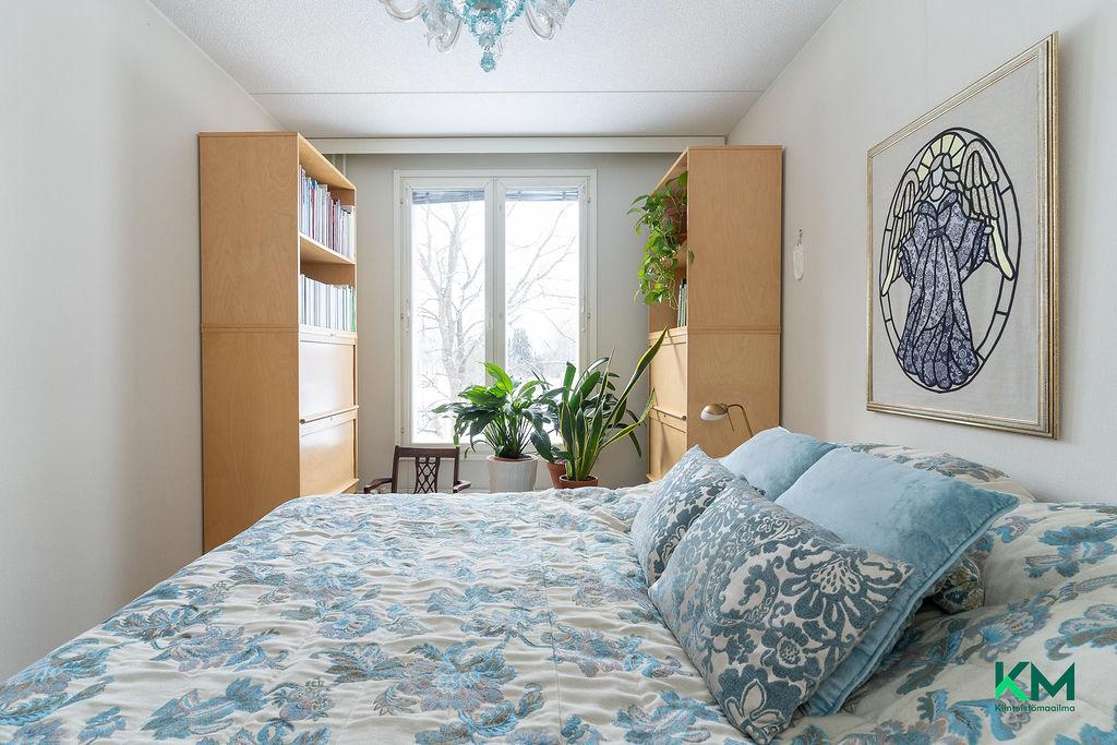 Siirtolapuutarhankatu 15, Hatanpää, Tampere