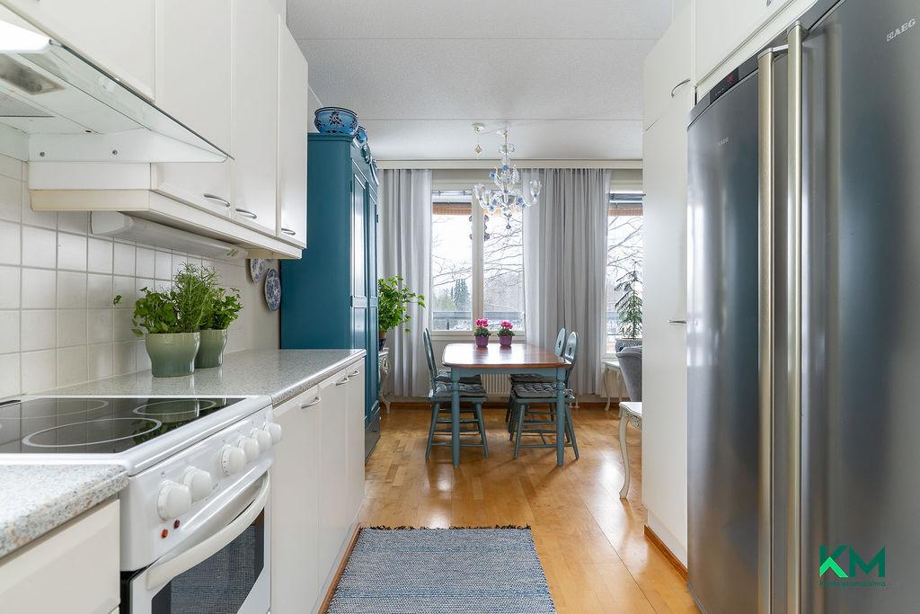 Siirtolapuutarhankatu 15, Hatanpää, Tampere