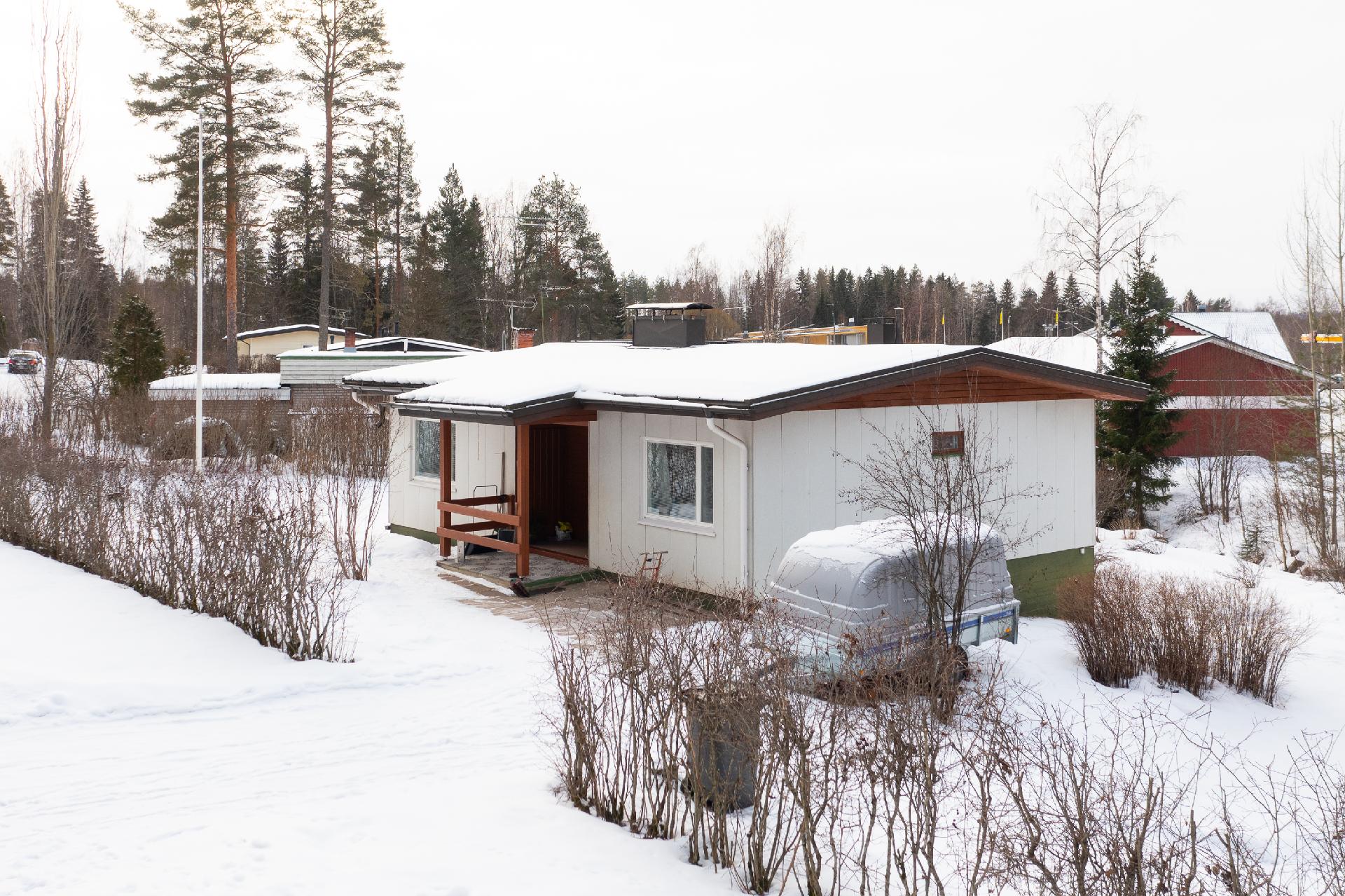 Susitie 9, Petäjävesi, Petäjävesi