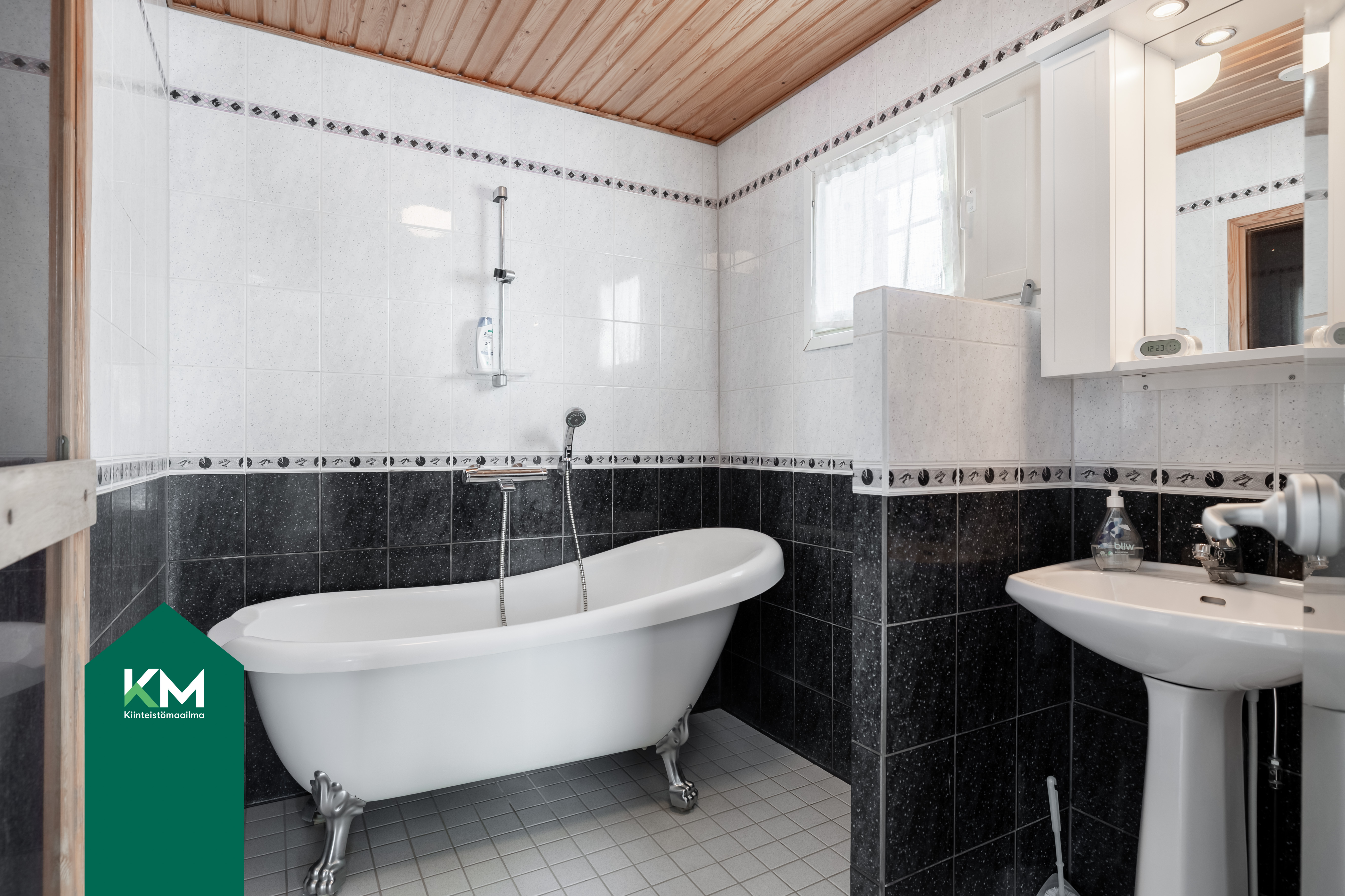 Mäihäpolku 4, Aittakorpi, Kotka