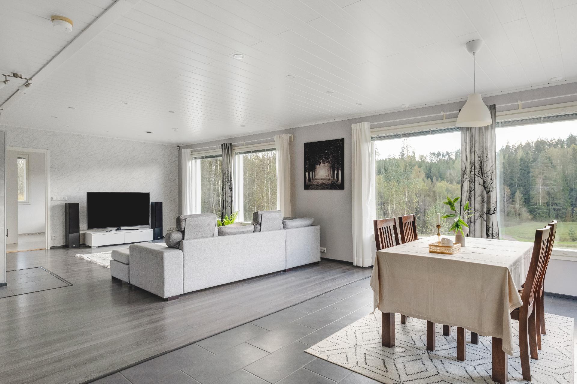 Solbackantie 50, Gammelby, Siuntio